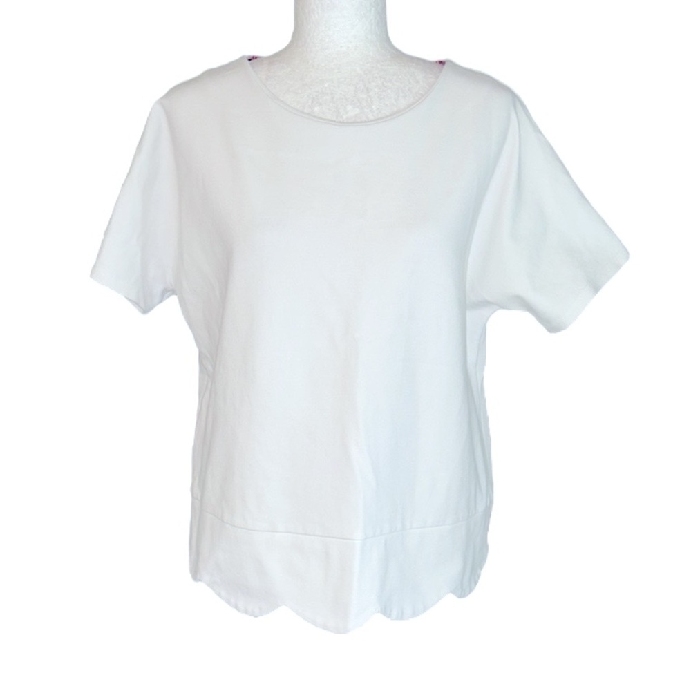 Jude Connally White Scalloped Ponte Knit Short Sleeve Top / Tee - L